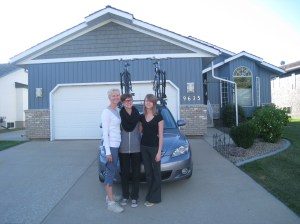 Packed up, bikes on the roof. Ready to roll!